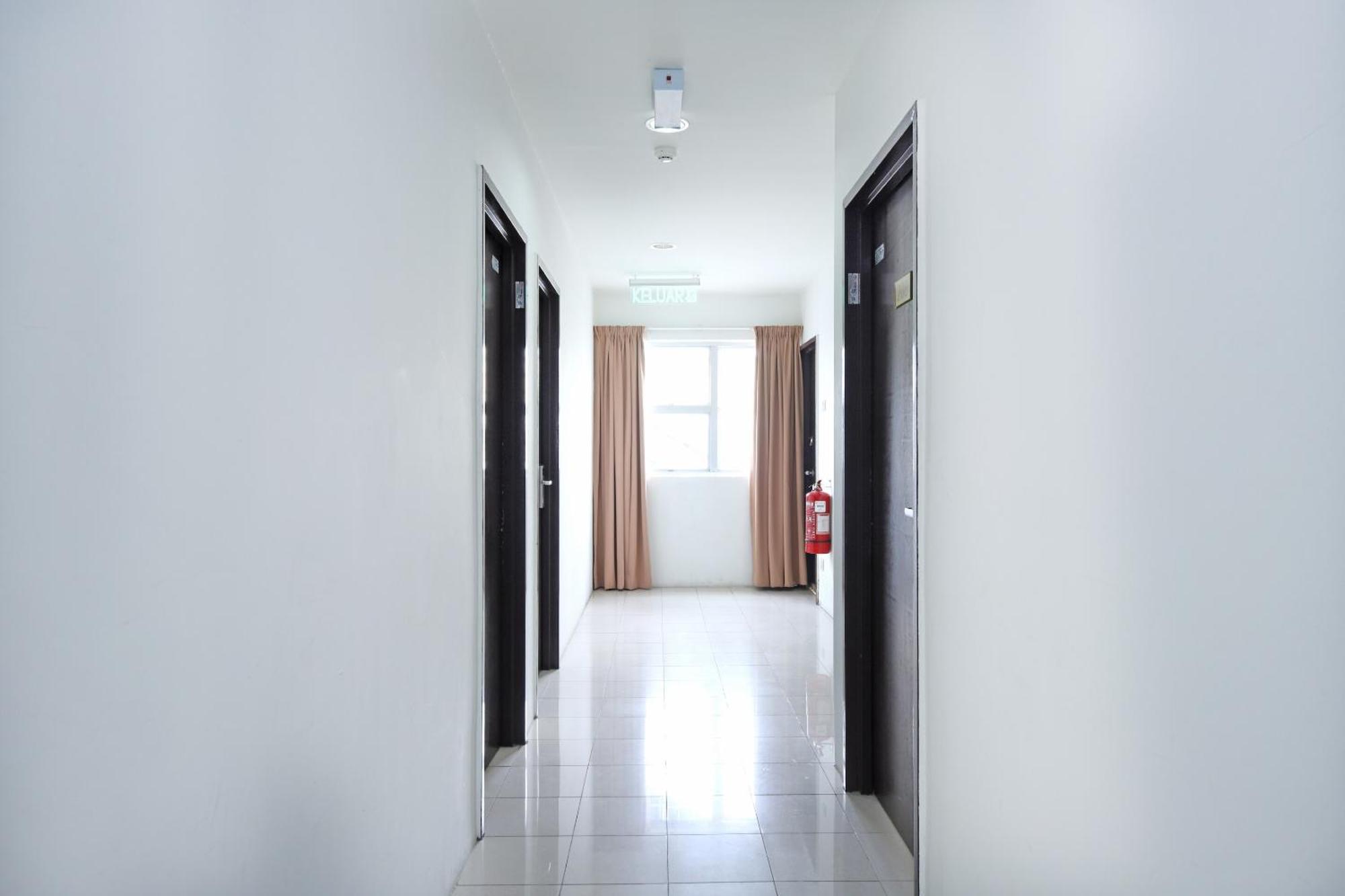 Super Oyo 502 Midah Inn Puchong Exterior photo